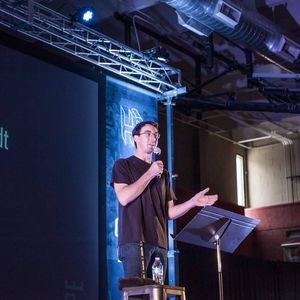 Meet your Posher, Hank